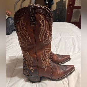 Women’s Ariat Boots size 8.5. Like new